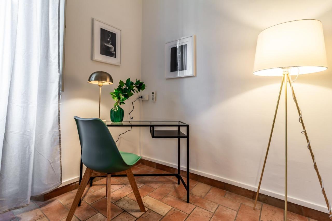 Wine Apartments Florence Ansonica Bagian luar foto