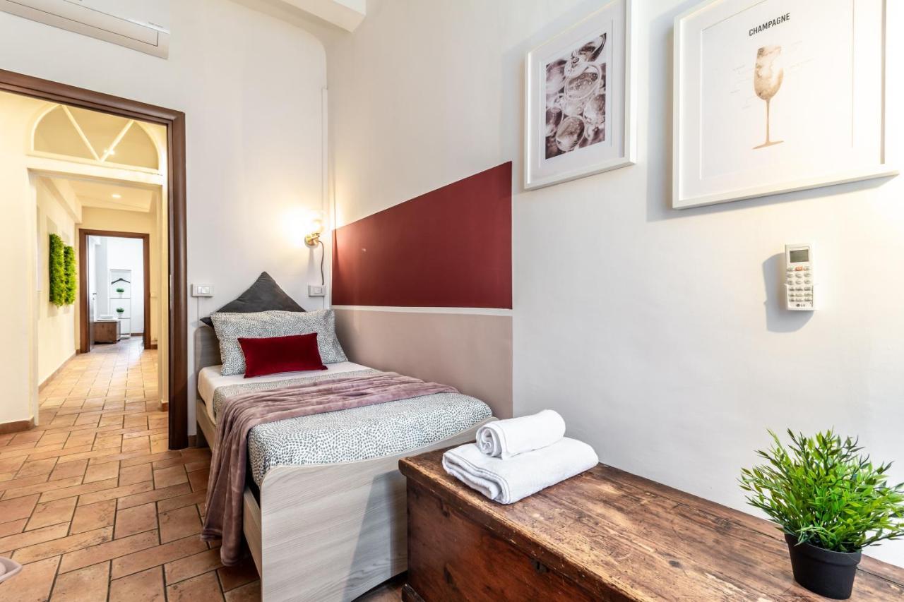Wine Apartments Florence Ansonica Bagian luar foto